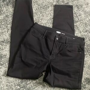 Old Navy Super Skinny Jeans